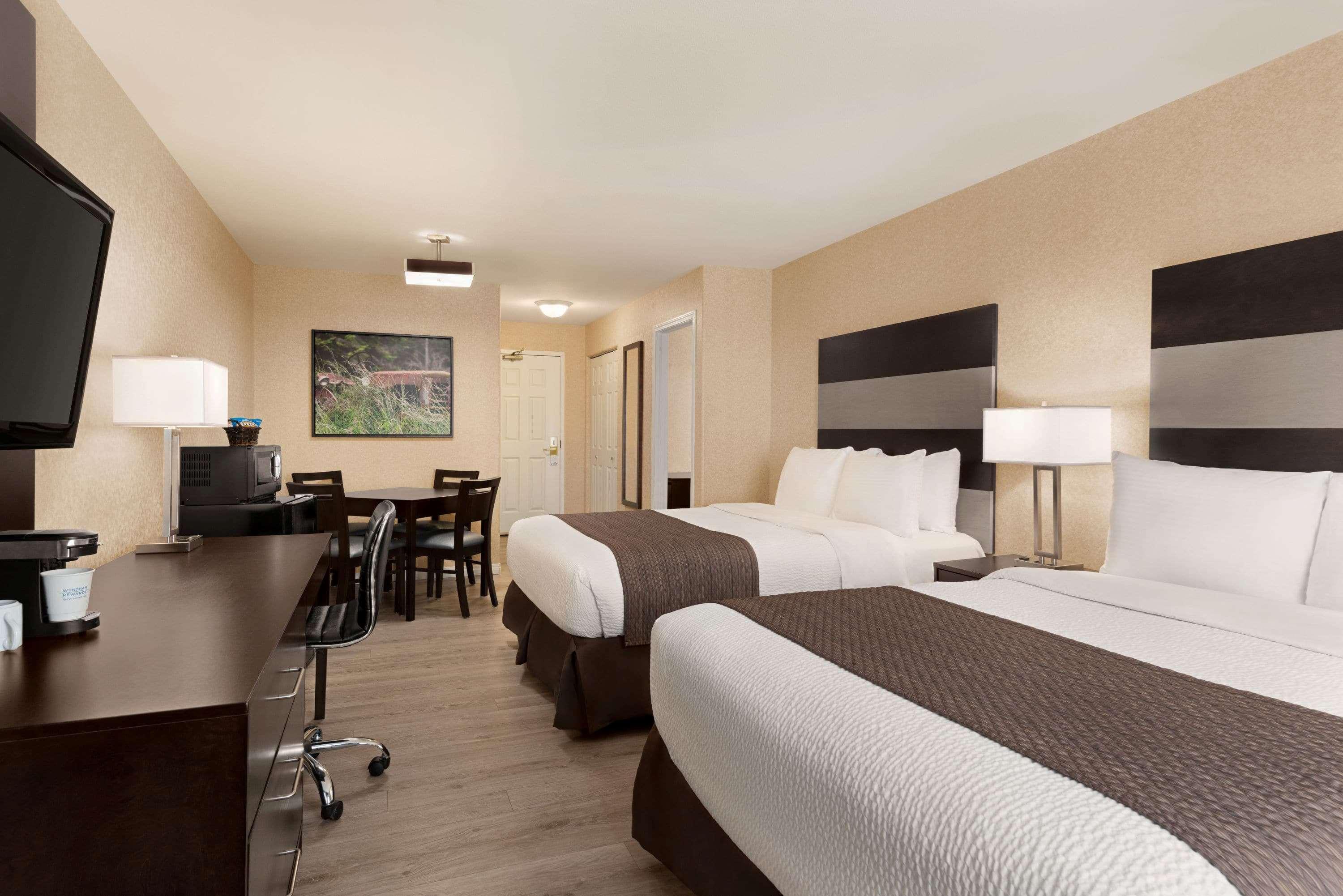 Days Inn By Wyndham Saskatoon Eksteriør billede